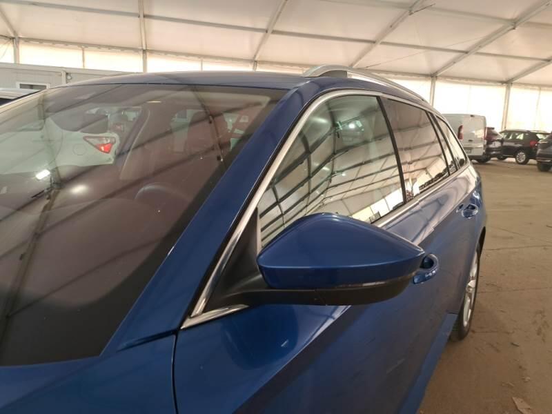 Skoda Superb STATION WAGON 1.4 TSI PLUG-IN HYBRYD EXECUTIVE DSG - foto 44