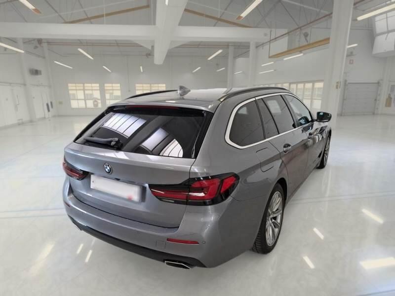 BMW Serie 5 STATION WAGON 518D BUSINESS TOURING - foto 2