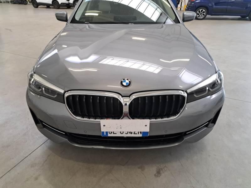 BMW Serie 5 STATION WAGON 518D BUSINESS TOURING - foto 25