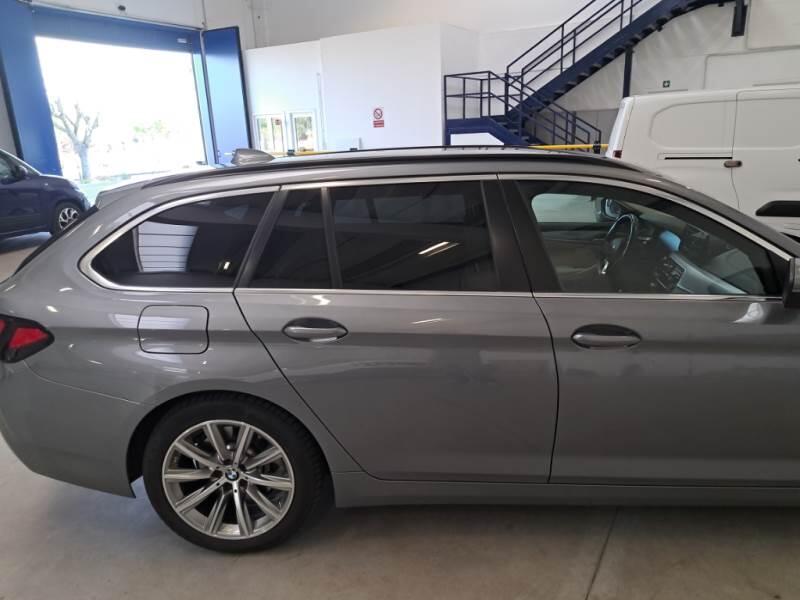 BMW Serie 5 STATION WAGON 518D BUSINESS TOURING - foto 33