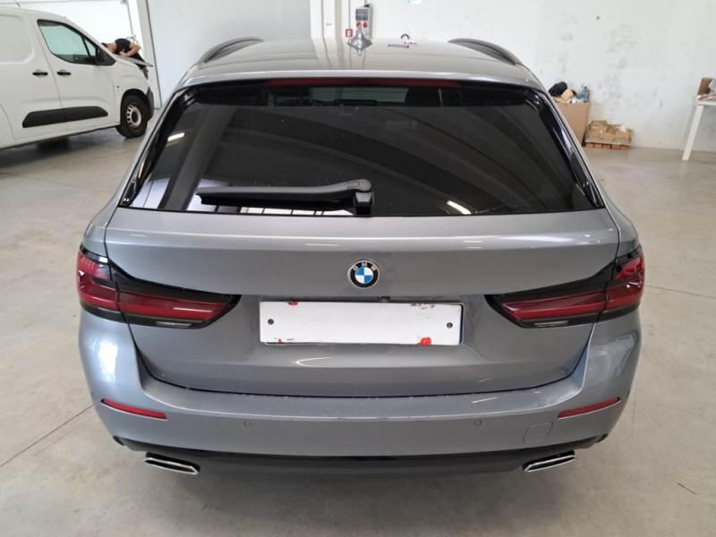 BMW Serie 5 STATION WAGON 518D BUSINESS TOURING - foto 38
