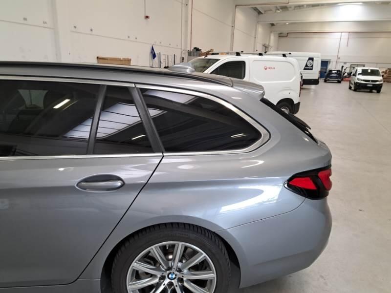 BMW Serie 5 STATION WAGON 518D BUSINESS TOURING - foto 42