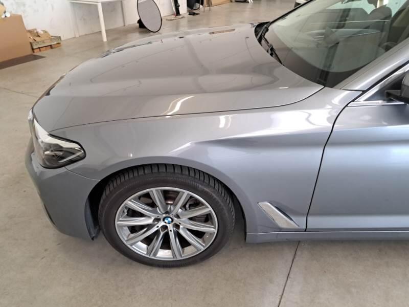 BMW Serie 5 STATION WAGON 518D BUSINESS TOURING - foto 47