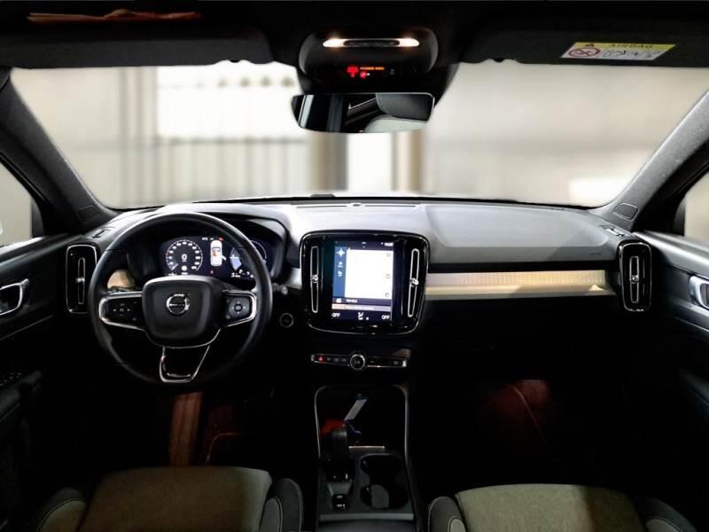 Volvo XC40 SUV T4 RECHARGE PLUG-IN AUTO CORE - foto 3