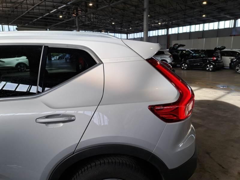 Volvo XC40 SUV T4 RECHARGE PLUG-IN AUTO CORE - foto 37