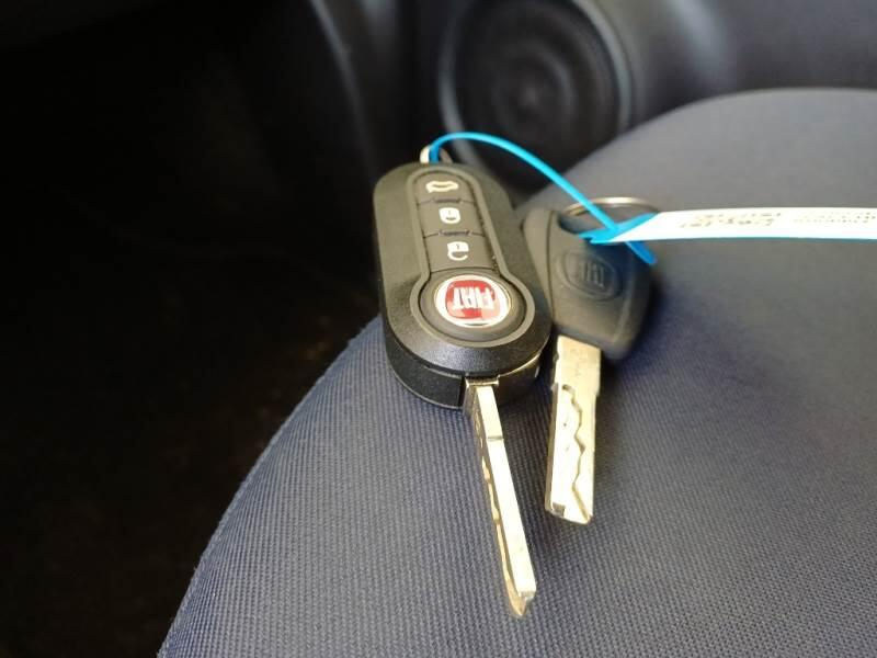 Fiat 500 BERLINA 1.0 70CV IBRIDO CULT - foto 48