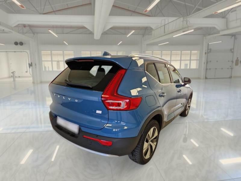 Volvo XC40 SUV T5 RECHARGE PLUG-IN AUTO CORE - foto 2