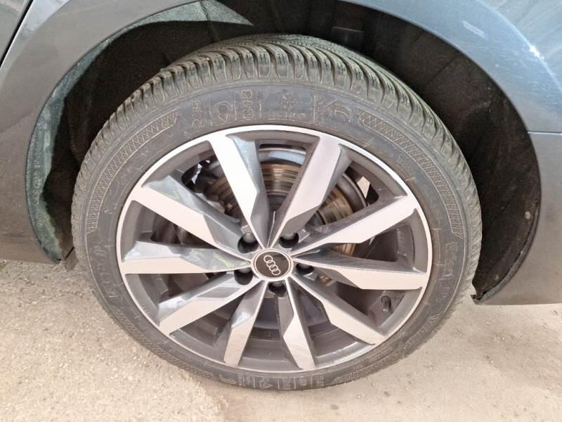 Audi A4 STATION WAGON 2.0 30 TDI 100KW BUSINESS S TRONIC - foto 19