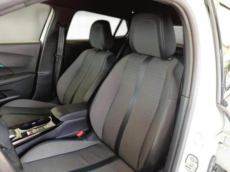Peugeot P1 CROSSOVER BLUEHDI 130 EAT8 ALLURE PACK SS AUT. - foto 11