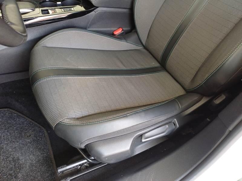Peugeot P1 CROSSOVER BLUEHDI 130 EAT8 ALLURE PACK SS AUT. - foto 12