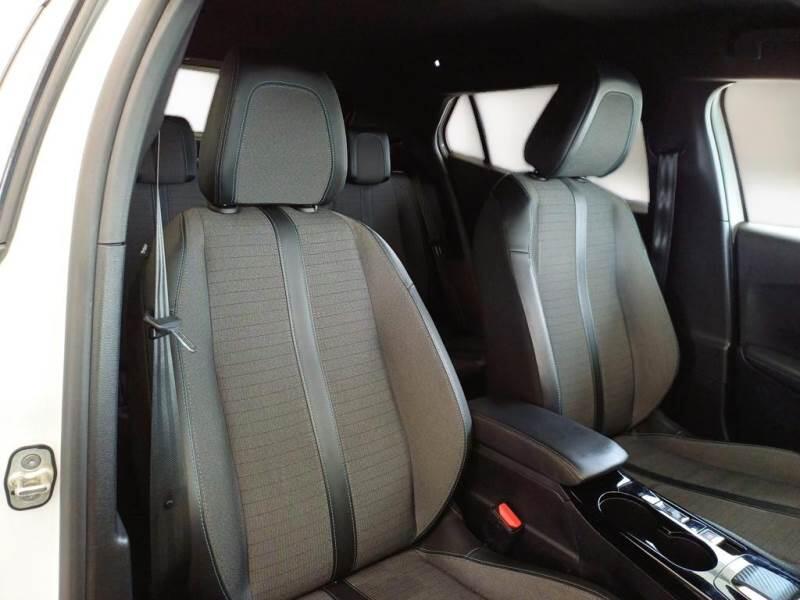 Peugeot P1 CROSSOVER BLUEHDI 130 EAT8 ALLURE PACK SS AUT. - foto 13