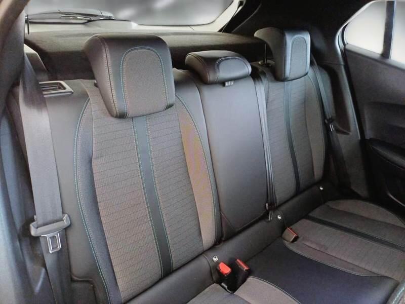 Peugeot P1 CROSSOVER BLUEHDI 130 EAT8 ALLURE PACK SS AUT. - foto 15