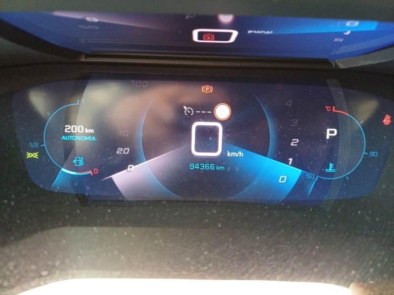 Peugeot P1 CROSSOVER BLUEHDI 130 EAT8 ALLURE PACK SS AUT. - foto 4