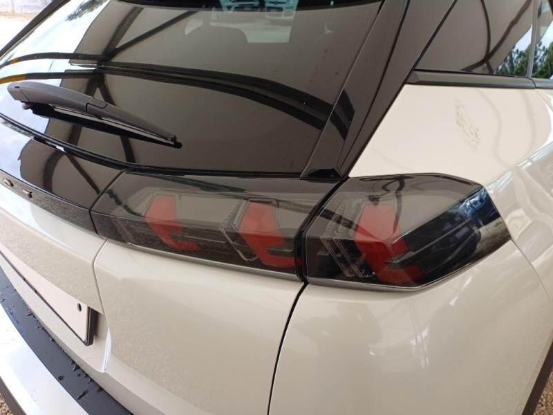 Peugeot P1 CROSSOVER BLUEHDI 130 EAT8 ALLURE PACK SS AUT. - foto 54