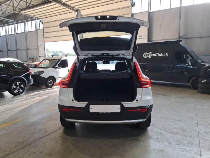 Volvo XC40 SUV B3 AUTOMATICO CORE - foto 5