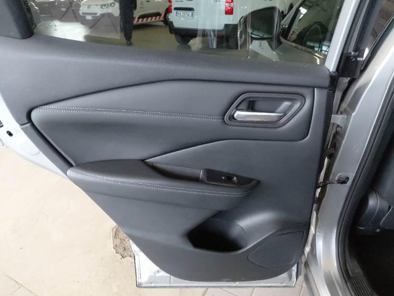 Nissan Qashqai CROSSOVER 1.3 MHEV 158 N-CONNECTA XTRONIC - foto 72