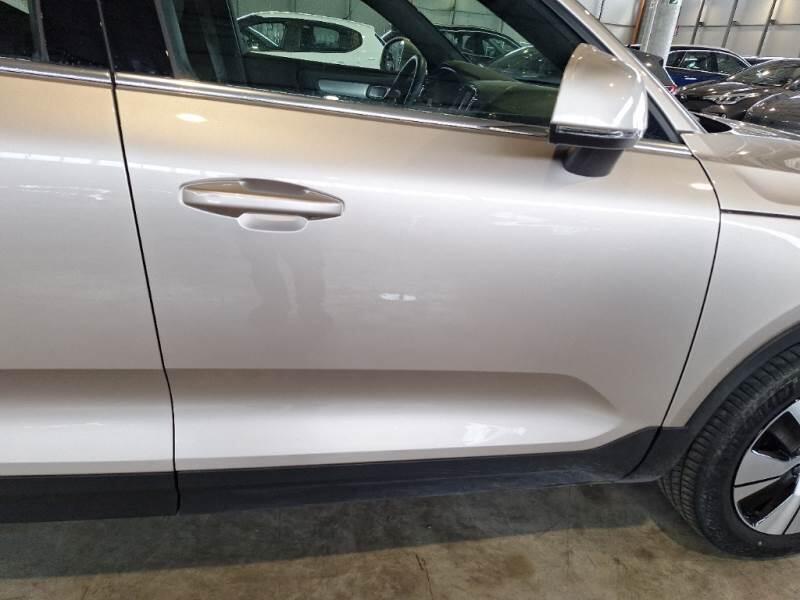 Volvo XC40 SUV T5 RECHARGE PLUG-IN AUTO CORE - foto 27