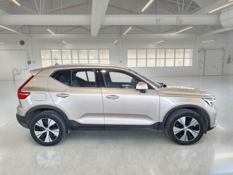 Volvo XC40 SUV T5 RECHARGE PLUG-IN AUTO CORE - foto 7
