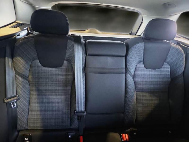 Volvo XC60 SUV T6 PLUG-IN AWD AUTO CORE - foto 15