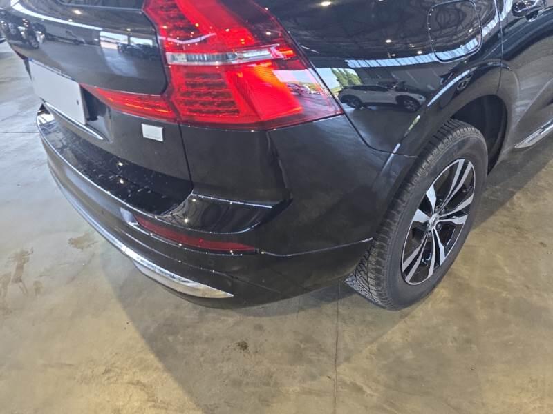 Volvo XC60 SUV T6 PLUG-IN AWD AUTO CORE - foto 36