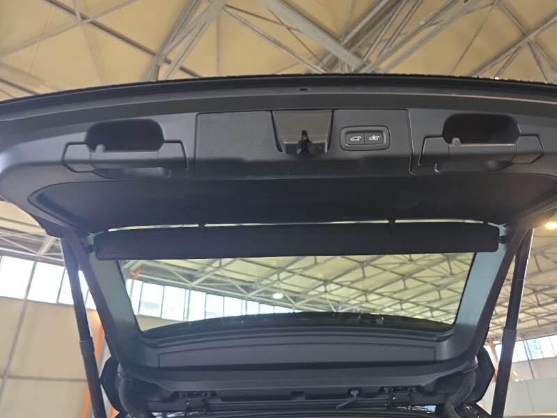 Volvo XC60 SUV T6 PLUG-IN AWD AUTO CORE - foto 63