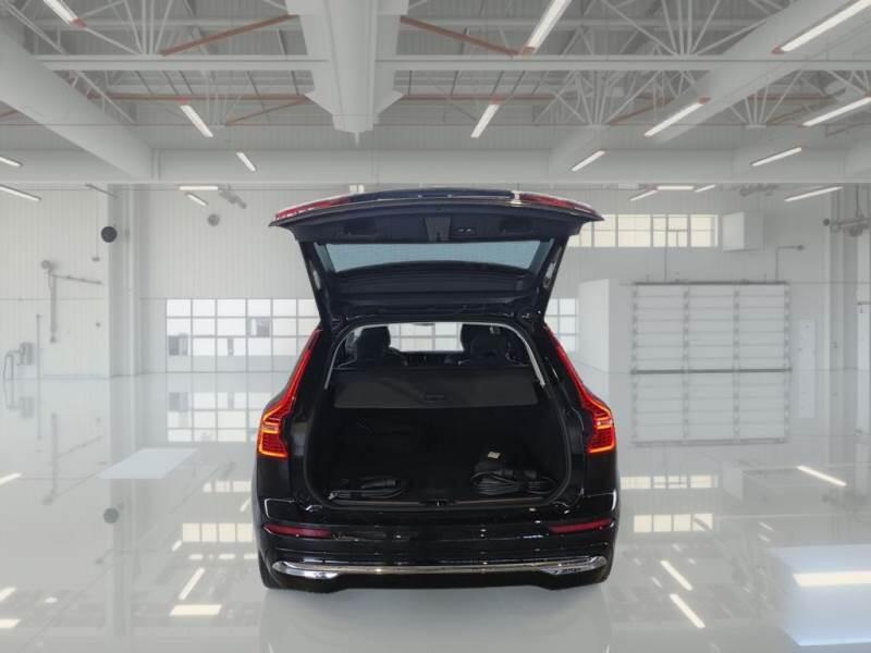 Volvo XC60 SUV T6 PLUG-IN AWD AUTO CORE - foto 8