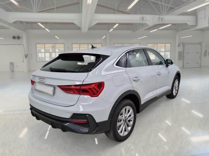 Audi Q3 SUV 45 TFSI E S TRONIC BUSINESS PLUS - foto 2