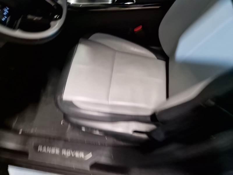 Land Rover Range Rover Velar SUV 2.0 I4 PHEV 404 R-DYNAMIC SE 4WD AUTO - foto 12