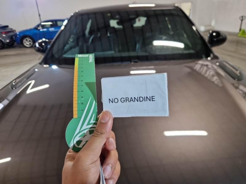 Land Rover Range Rover Velar SUV 2.0 I4 PHEV 404 R-DYNAMIC SE 4WD AUTO - foto 25