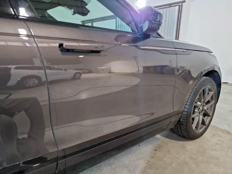 Land Rover Range Rover Velar SUV 2.0 I4 PHEV 404 R-DYNAMIC SE 4WD AUTO - foto 35