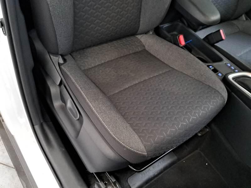 Toyota Yaris-Cross SUV 1.5H (116 CV) E-CVT BUSINESS - foto 14
