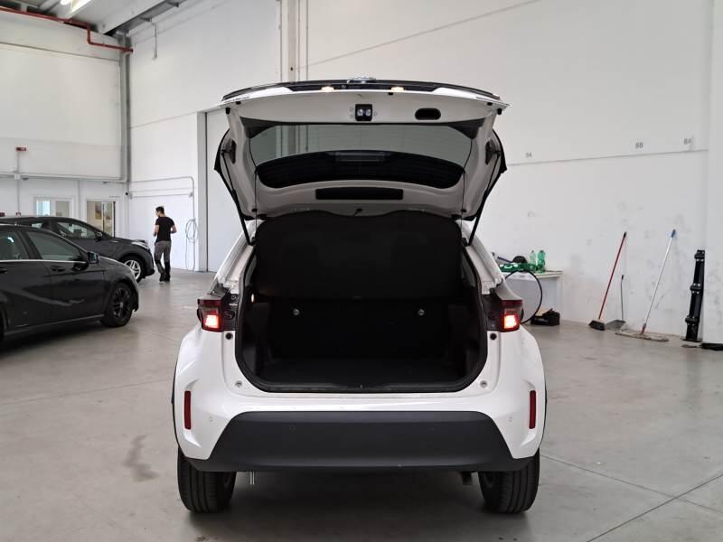 Toyota Yaris-Cross SUV 1.5H (116 CV) E-CVT BUSINESS - foto 5