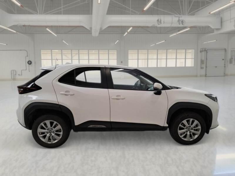 Toyota Yaris-Cross SUV 1.5H (116 CV) E-CVT BUSINESS - foto 7