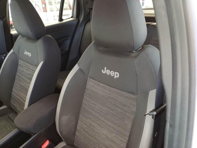 Jeep Avenger SUV 1.2 TURBO LONGITUDE - foto 11