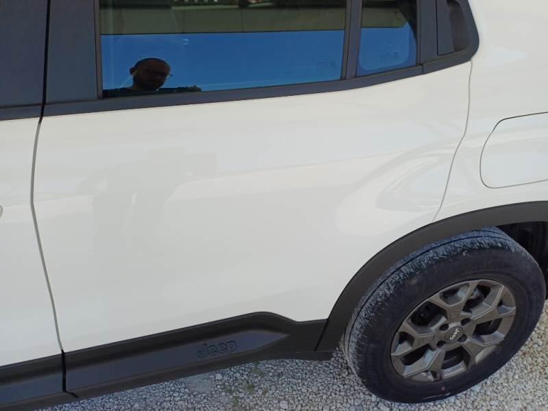 Jeep Avenger SUV 1.2 TURBO LONGITUDE - foto 24