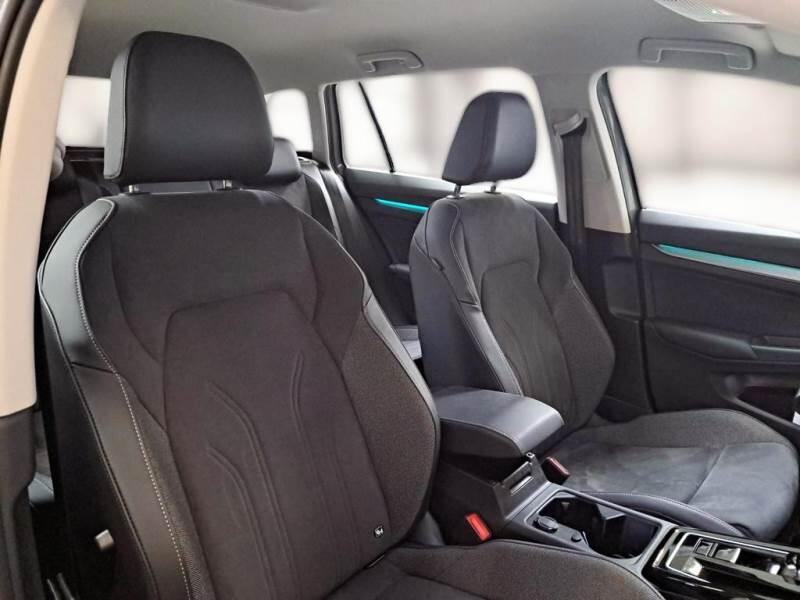 Volkswagen Golf VIII Variant STATION WAGON 2.0 TDI SCR STYLE DSG - foto 12