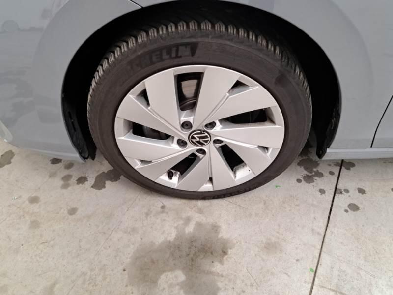 Volkswagen Golf VIII Variant STATION WAGON 2.0 TDI SCR STYLE DSG - foto 35