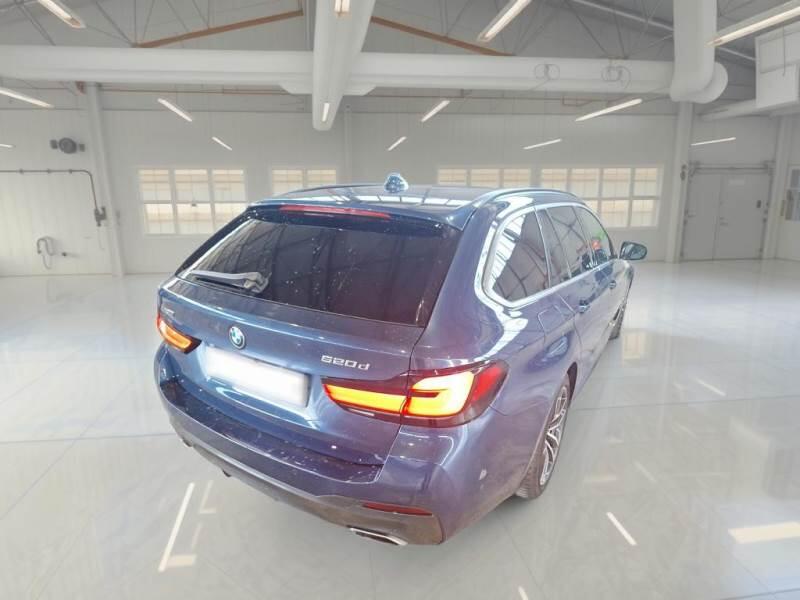 BMW Serie 5 2020 5P STATION WAGON 520D XDRIVE M SPORT AUTO MH48V TOURING - foto 2