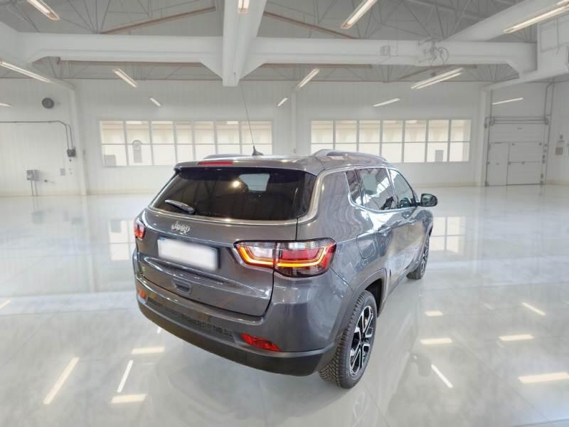 Jeep Compass SUV 1.5 TURBO MHEV T4 96KW LIMITED DDCT - foto 2