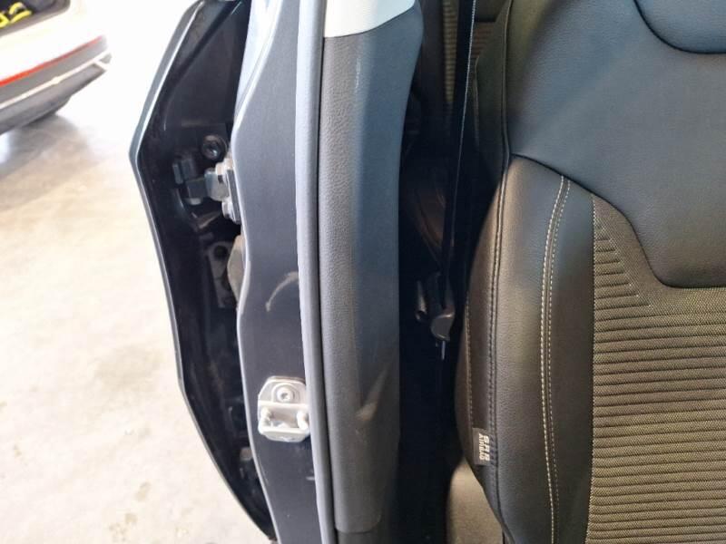 Jeep Compass SUV 1.5 TURBO MHEV T4 96KW LIMITED DDCT - foto 81