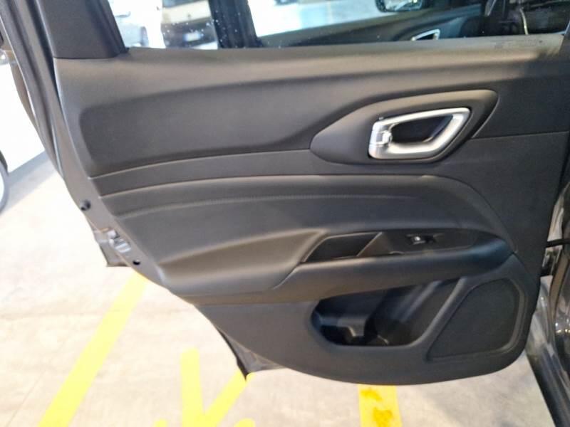Jeep Compass SUV 1.5 TURBO MHEV T4 96KW LIMITED DDCT - foto 86