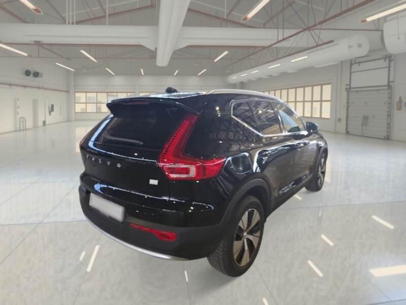 Volvo XC40 SUV T4 RECHARGE PLUG-IN AUTO CORE - foto 2