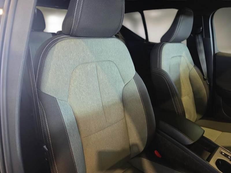 Volvo XC40 SUV T4 RECHARGE PLUG-IN AUTO CORE - foto 11