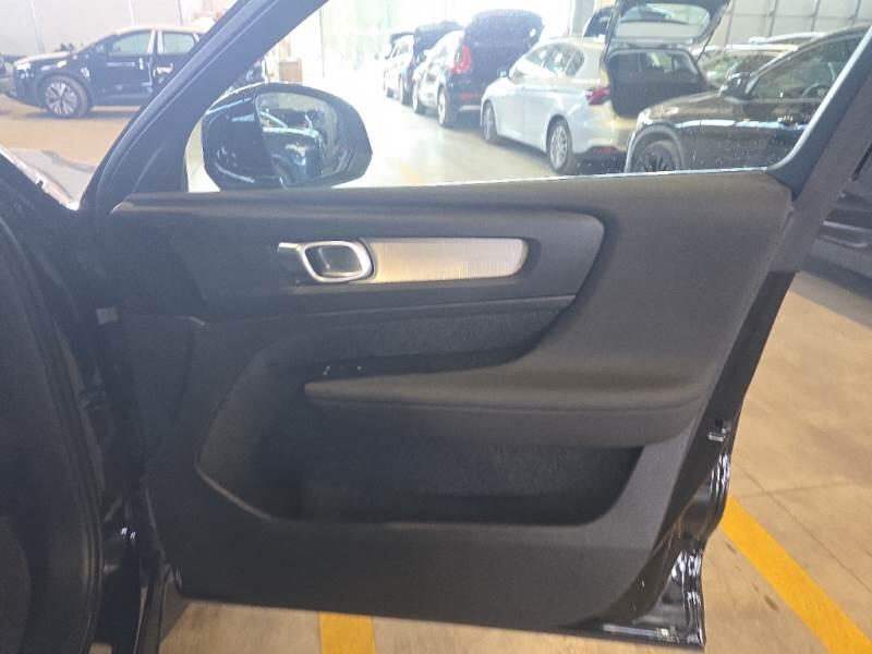 Volvo XC40 SUV T4 RECHARGE PLUG-IN AUTO CORE - foto 85