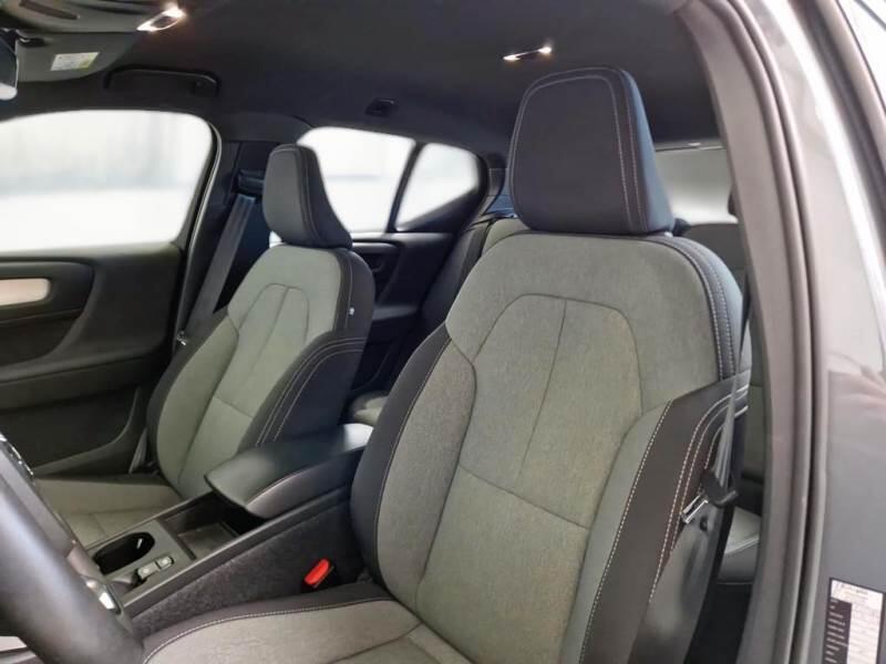 Volvo XC40 SUV T5 RECHARGE PLUG-IN AUTO CORE - foto 11
