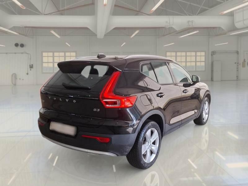 Volvo XC40 SUV B3 AUTOMATICO CORE - foto 2