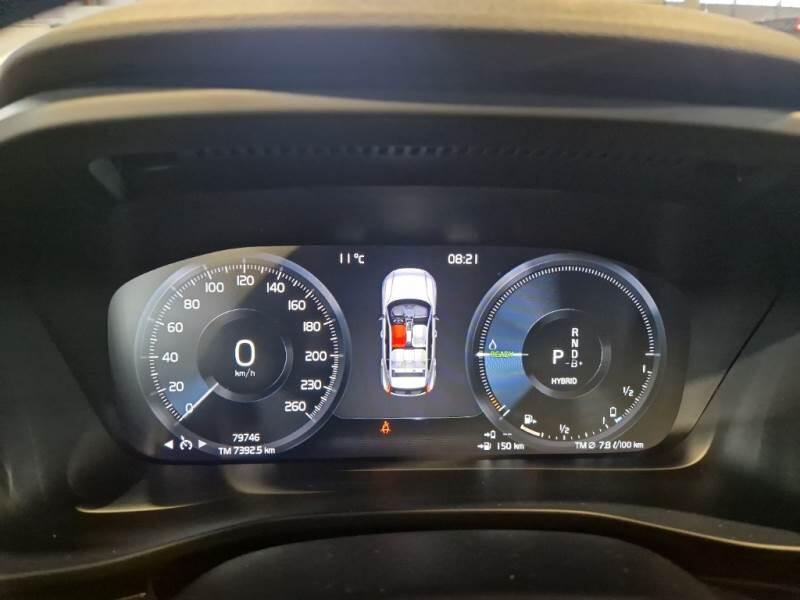 Volvo XC40 SUV T4 RECHARGE PLUG-IN AUTO ESSENTIAL - foto 4