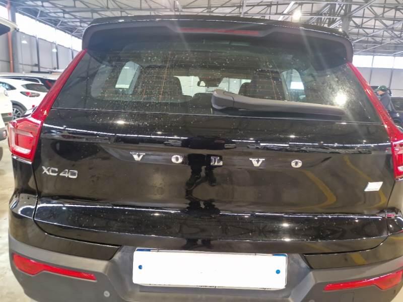 Volvo XC40 SUV T4 RECHARGE PLUG-IN AUTO ESSENTIAL - foto 34