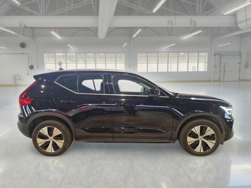 Volvo XC40 SUV T4 RECHARGE PLUG-IN AUTO ESSENTIAL - foto 7