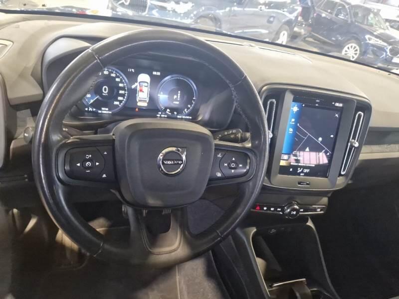 Volvo XC40 SUV T4 RECHARGE PLUG-IN AUTO ESSENTIAL - foto 90